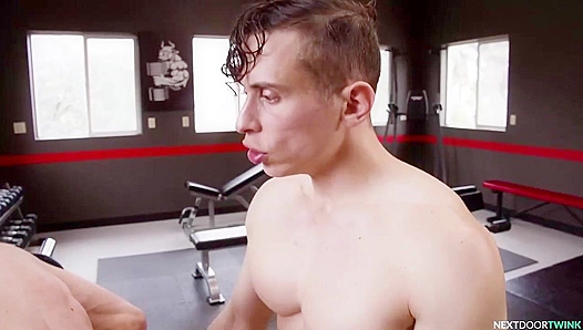 Dante Avery Goes All In: Gym Muscle Meets Steamy Next-Door Hookup – 18+