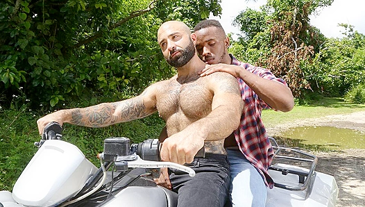 Phoenix Dominates Atlas With Hot ATV Seat Fuck Session – GayXXX Adventures
