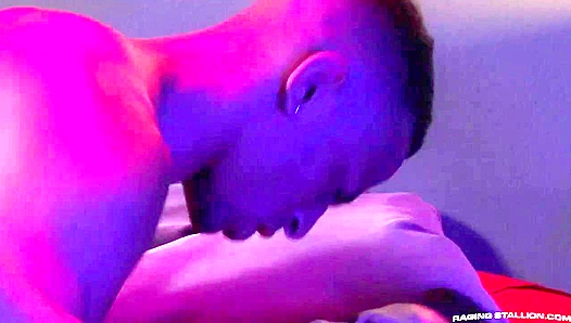 Zario Travezz and Franco Nuez Heat Up Bedroom With Wild Ride – RagingStallion
