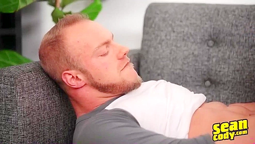Brock Takes Control: Ripped Strength vs. Smooth Tight Booty – GayXXX