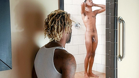 Phoenix Gets Pounded by Reeds Massive Black Dick – Hot Bromance Anal Action in Bromo