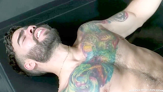 Rooney Marx Claims Control Over His Horny Admiree Papi Suave – Raging Stallion