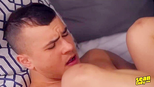 Brock Ayden Goes Wild — Hard Men Fuck Raw Deep – SeanCodyX