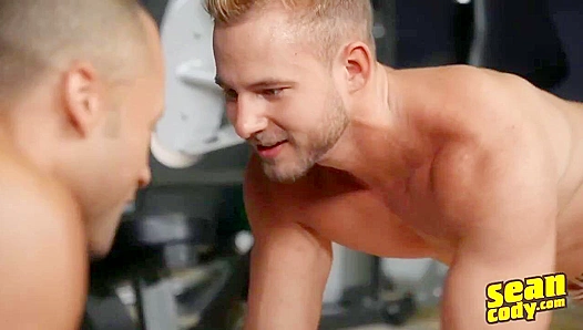 Happy Birthday Sex Surprise: Josh Takes Chris Virgin Ass Deep – GayXXX 18+