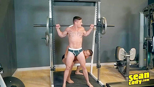 Archie Ray Goes Wild Post Workout — Bareback Passion Unleashed – GayXXX