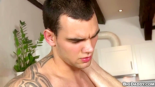 Franc James Takes It Raw: Deep Intense Anal Ride – GayPornHeat 18+