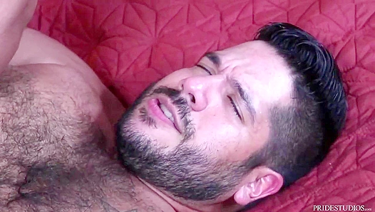 Chubby Cuts Get Wild: Brad Lanz Goes Bareback with Fiery Lust – GayPornHub 18+