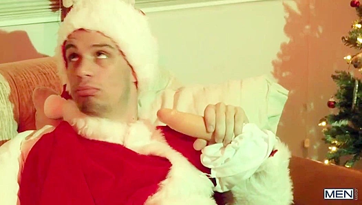Tripled Up for Christmas: Pierce, Michael JJ Share My Body – GayXXXmas 18+