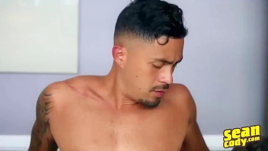 Ashers Beastly Latino Rod Fully Expands Archie in Raw Ride – SeanCody