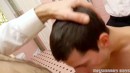 Steamy Encounter: Elder President Lewis in Hot Gay Action – XXX