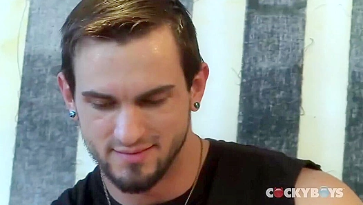 Gabriel Clark Kennedy Carter Join a Hot, Sweaty Orgy With Alpha Males – 18+