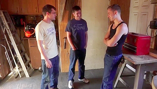 Colby Ian Go Wild in the Toolshed – Hot Gay Threesome Heat – 18+