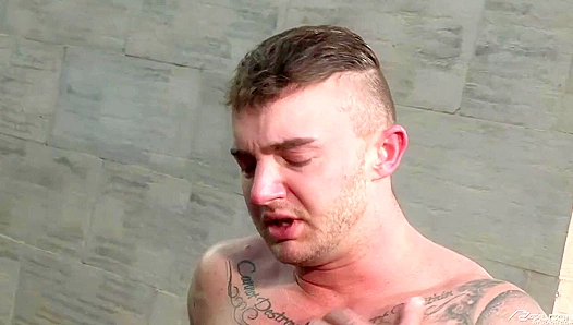 Sun-Drenched Desires: Pierce Paris Devours Jake Ashford Outdoors – FalconHeat
