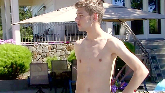 Trystan Bulls Hot MM Mnage avec Nick Reeves Max Morgan – GayScene 18+