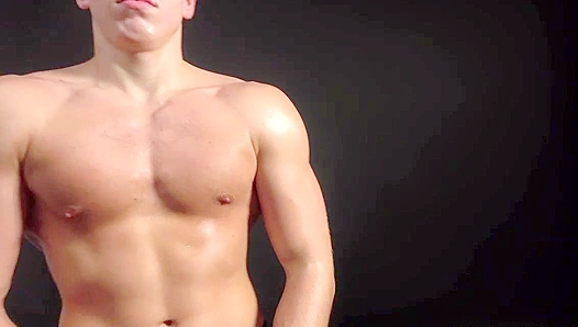 Pumpin Hard: Alan Caine Ronan Keane Fuel Lust in Hot Muscle Action – EastBoys 18+