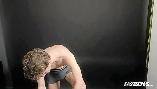 Alan McKenzies Hungry Throat Devours Massive Dick – EastBoys 18+