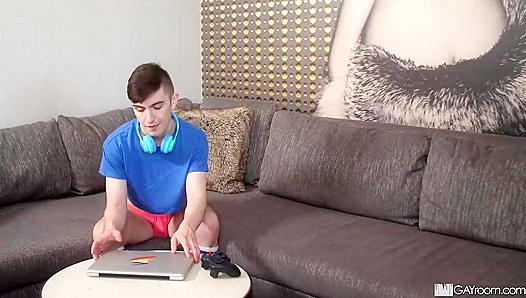 Caleb Jesse Goes All Out in This Steamy Gay XXX Ride – ManRoyal Exclusives