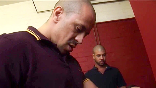 Ricky Jacksons Hot Three-Way Ride – Wild Gay Sex Extravaganza – XXX 18+