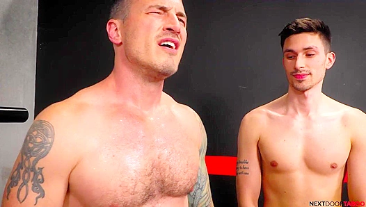 Neighbors Collide: Derek Bolt Kane Fox Ignite Passionate Tryst – 18+