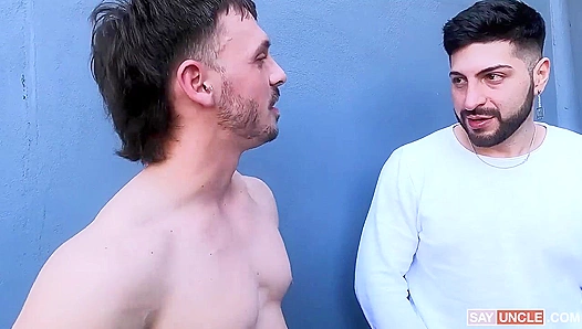 Liam Cox Takes Luke Ryders Thick Rod in Hot Public Ride – GayPornHub 18+