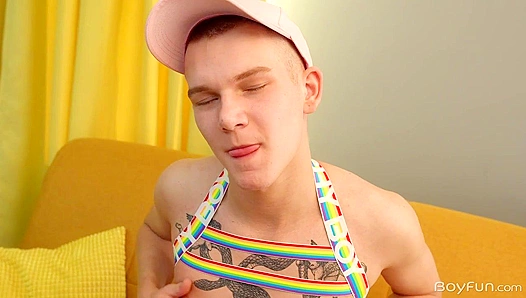 Tommys Horny Solo Session: A Wet, Wild Masturbation Fantasy – So Freaky