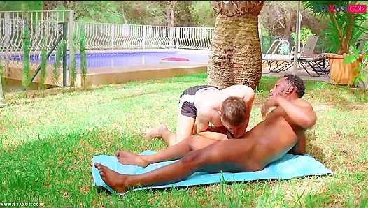Cheer Brown Faces Off Against Jonny Montero in Steamy interracial cock battle –