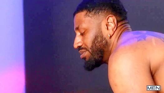 Braxton Craves Enzos Thick Black Cock – Hot Gay Sex Scene – BraxtonCruzOfficial 18+