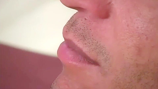 Jessie Rivero Flashes His Juicy Latino Meat – Steamy Action for Men 30+