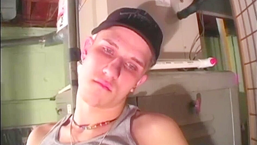 Devon Scott Loses Control — Intense Deepthroat Leads to Massive Creampie Load – BoyzParty
