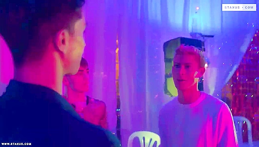 Craig Trent Unleashed: Hot Bareback Passion Ignites Between Them – 18+