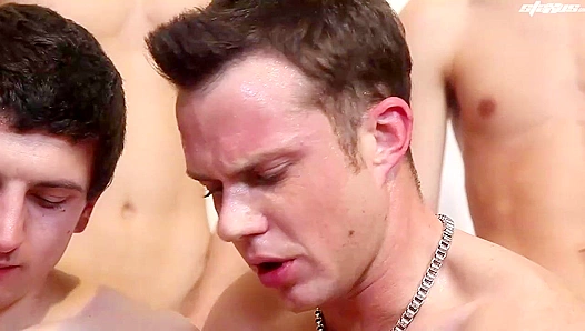 Triple Heat: Ennio Guardi Jack Cameron Go Wild in Steamy Gay Threesome – XXX Action