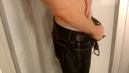 Slammed by Slim: Robbie Irelands Endurance Ride – Hot Gay Action