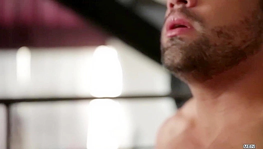 Steamy Office Encounter: Wagner, Diego Victoria Get Naughty – GayXXX Mix