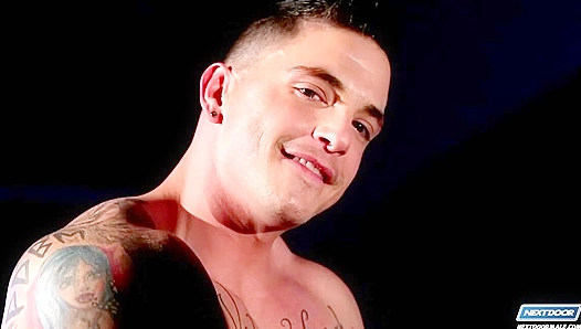 Slate Steeles Glossy Muscles Shine During Intense Solo Session – Hot POV Gay Porn