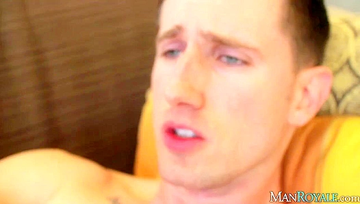Juicy Ass Explosion: Jimmy, Clay Troys Steamy Threesome – GayPornHeat 18+