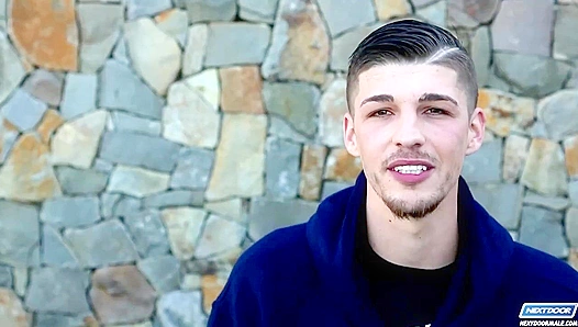 Aaron Tex JERKS OFF Next Door — Feel the Intense Heat! – GayNextDoor 18+