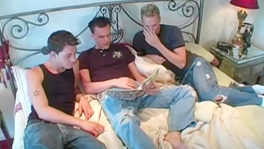 Three-Way Firestorm: Dave, Donavin Jareds Hot Gay Threesome Action – 18+