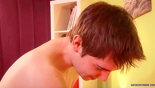 Jonny Parker Marcus Jay Heat Up the Hotel — Steamy Interracial Action – LollipopTwinks 18+