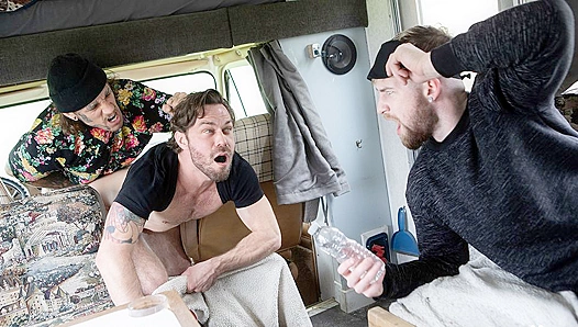 Bo Sinn Fuels Desire: Raw Booty Call With James Fox by the Camper – BromoUS