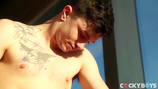 Jake Bass vs Lukas Grande: Steamy Bareback Battle – CockyBoys 18+