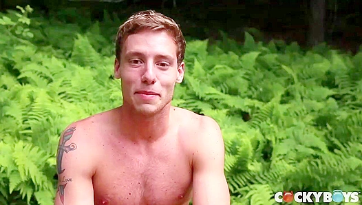Alex Mecum Claims Justin Matthews Hard Under Open Sky—CockyBoys