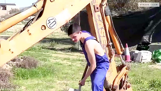 Hard Hats Off: Hot On-Site hookup Between Dave Mike – GayXXX