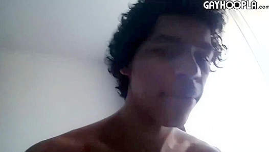 Denzel Grisby Moans Loud While Jacking His Thick Pole – Steamy Live Solo Show