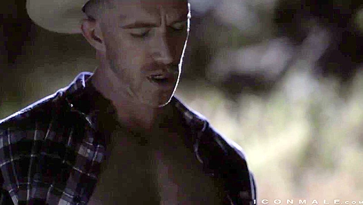 Under the Stars, They Fuck Wild: Casey, Everett Nicks Hot Gay Ride – 18+