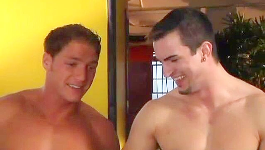 Gavin Waters Phoenix Saint Heat Up the Greenhouse – Steamy Gay Action – XCLUSIVE