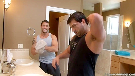 Cody Cummings Teases Horny Vince Ferelli with Sensual Foot Play – Steamy Gay Fetish Fun