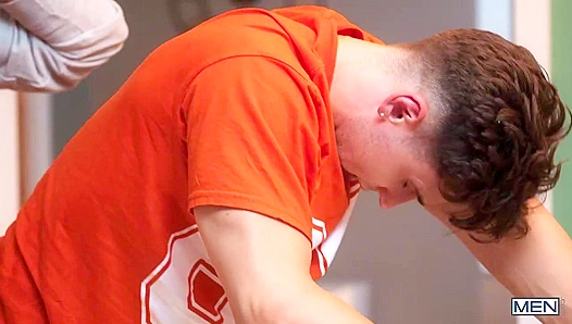 King Takes Control: Rugged Assfuck Dominates Michael Vente – HotGayPornX 18+