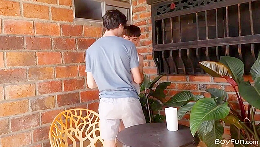 Jacob Rides Milo Hard in Steamy Cowboy Ride – GayPornX 18+