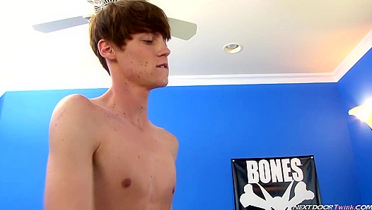Nick Reeves Pleasures Two Hot Guys — Epic Blowjobs Double Cumshots – 18+