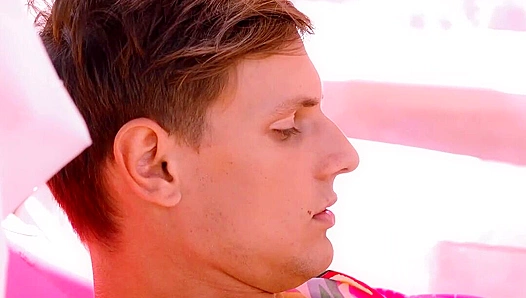 Hot Himbos Collide: David Nathan Dive into Steamy Anal Play – GayXXX